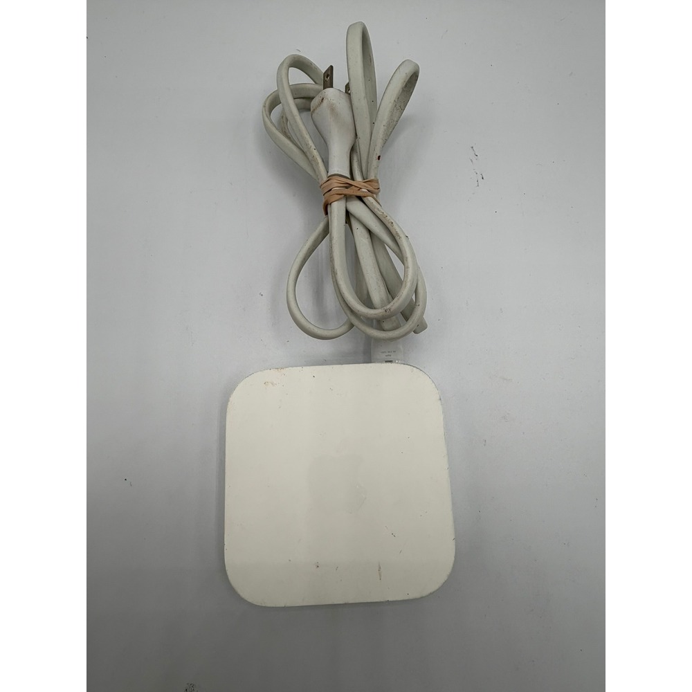 Apple AirPort Express 2nd Generation Wi-Fi Router A1392 MC414LL/A Base Station